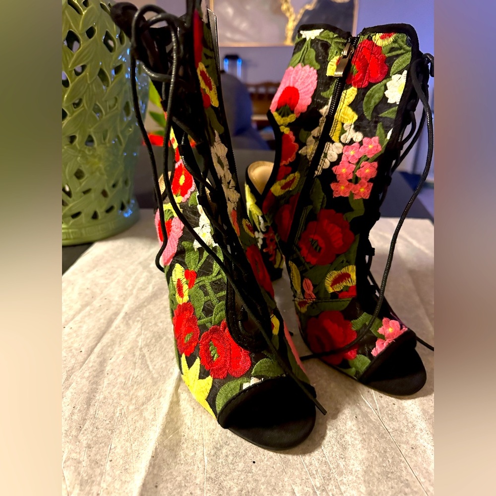 Women Sheer Mesh Peep Toe Lace Up Corset Embroidered Block Heel Ankle Boot